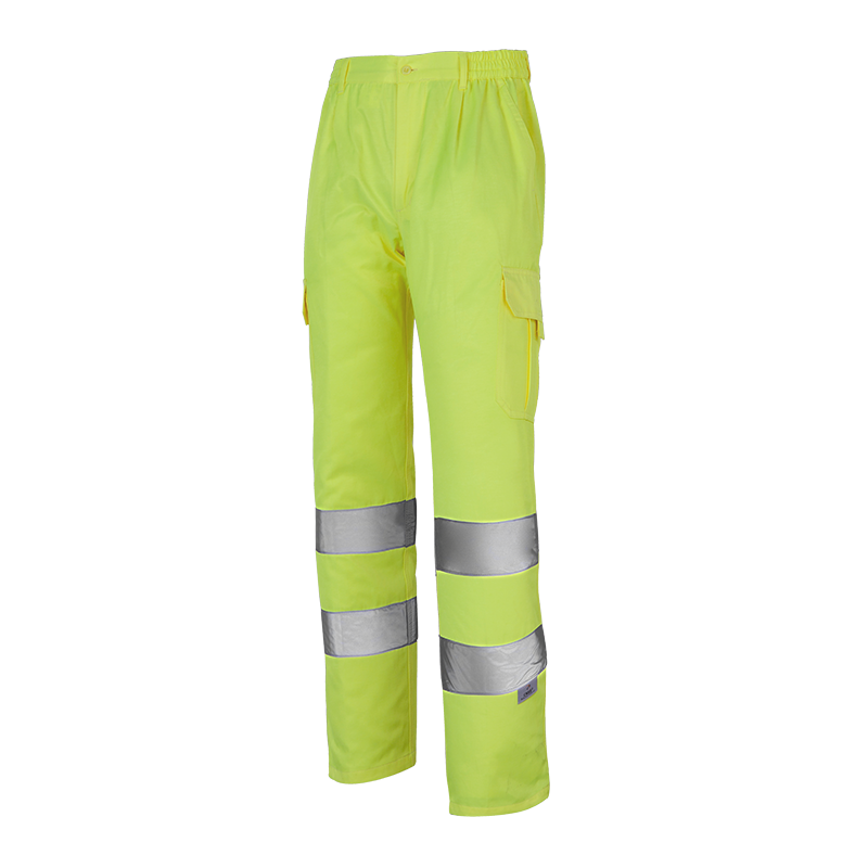 Pantalón multibolsillos con forro